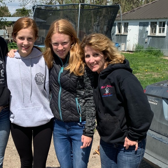 Meet your Posher, Joyce - Picture 1 of 1